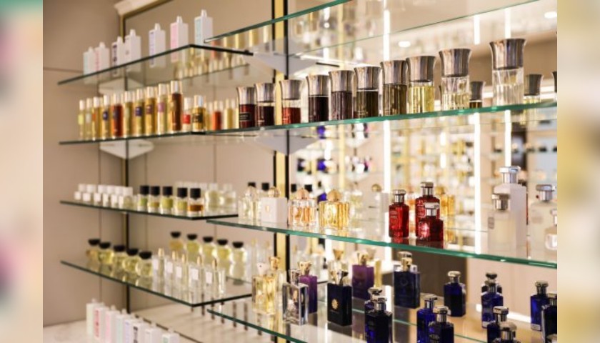 5 Mistakes to Avoid at the Perfume Store